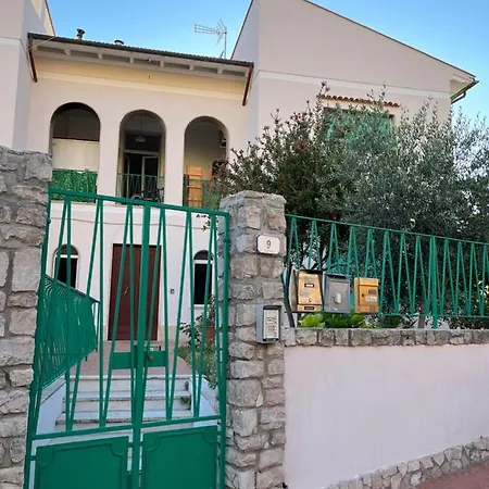 招待所 Bed And Coffee